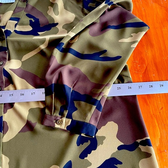 ❗️SALE❗️NWOT - 2 Joan Rivers tunics - Picture 4 of 5